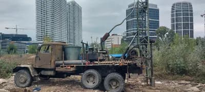 Proces vŕtania studne